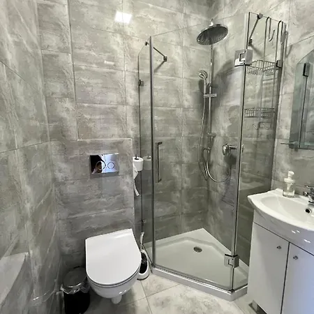 -noclegi Marki-pokoje Z Lazienkami-parking-ev-okolica Warszawy- 3*