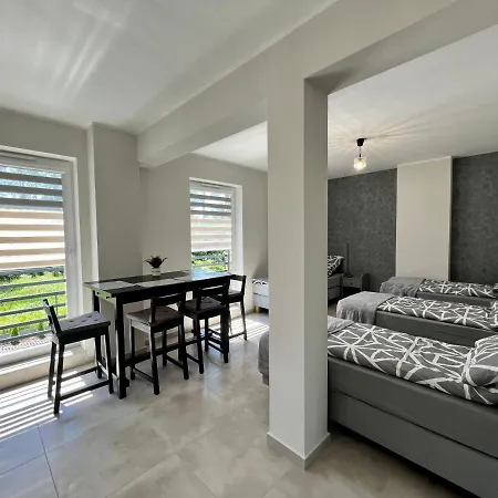 Bed & Breakfast -noclegi Marki-pokoje Z Lazienkami-parking-ev-okolica Warszawy-