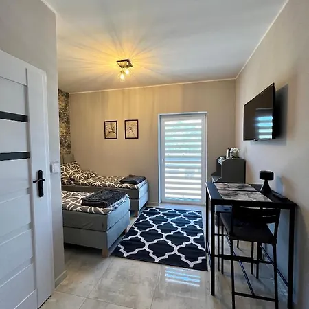 -noclegi Marki-pokoje Z Lazienkami-parking-ev-okolica Warszawy- 3*