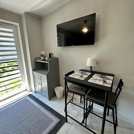 -noclegi Marki-pokoje Z Lazienkami-parking-ev-okolica Warszawy- Marki (Wolomin)