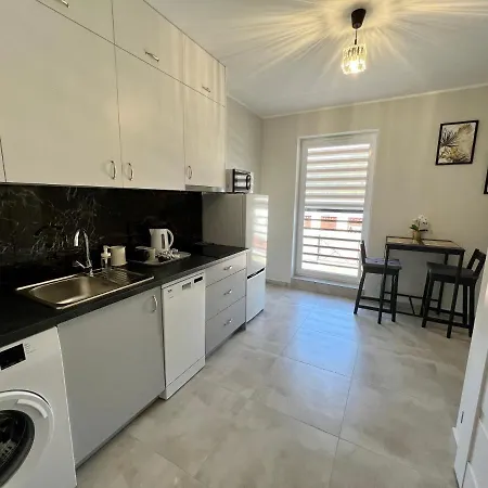 -noclegi Marki-pokoje Z Lazienkami-parking-ev-okolica Warszawy- Bed & Breakfast Marki (Wolomin)