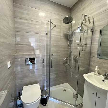 -noclegi Marki-pokoje Z Lazienkami-parking-ev-okolica Warszawy- Nocleg ze śniadaniem 3*