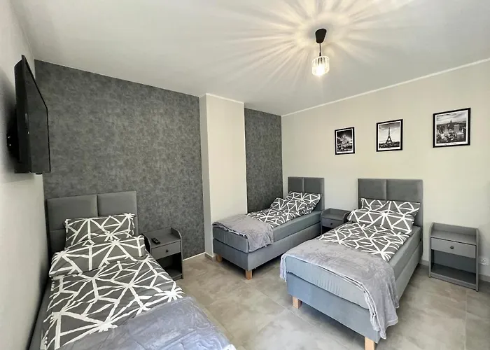 -noclegi Marki-pokoje Z Lazienkami-parking-ev-okolica Warszawy- Bed & Breakfast