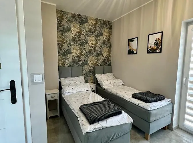 -noclegi Marki-pokoje Z Lazienkami-parking-ev-okolica Warszawy-