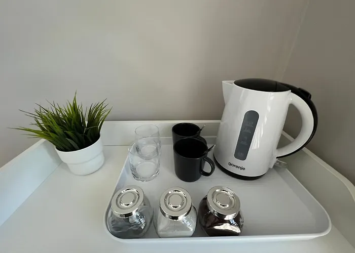 Bed & Breakfast -noclegi Marki-pokoje Z Lazienkami-parking-ev-okolica Warszawy-