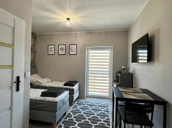 -noclegi Marki-pokoje Z Lazienkami-parking-ev-okolica Warszawy- Marki (Wolomin)