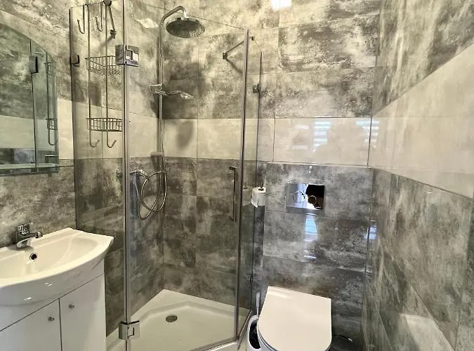 Bed & Breakfast -noclegi Marki-pokoje Z Lazienkami-parking-ev-okolica Warszawy- Marki (Wolomin)