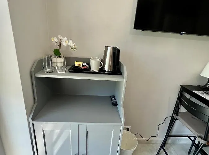 -noclegi Marki-pokoje Z Lazienkami-parking-ev-okolica Warszawy- Bed & Breakfast Marki (Wolomin)