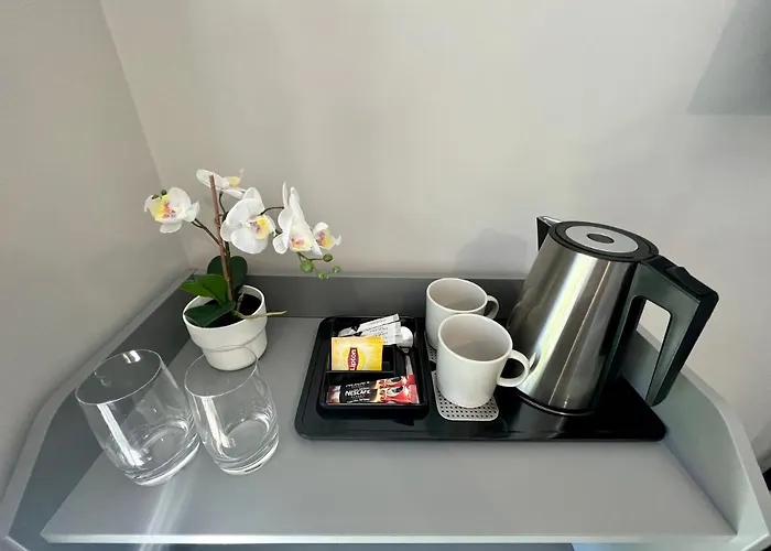 Bed & Breakfast -noclegi Marki-pokoje Z Lazienkami-parking-ev-okolica Warszawy- Marki (Wolomin)